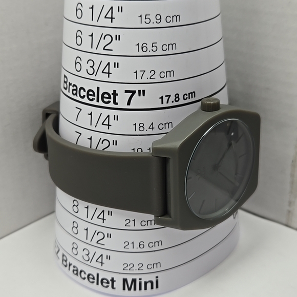 Adidas Nixon Process_SP1 Gray Watch Z103206-00 New Battery Rare Unisex Model - Picture 6 of 9